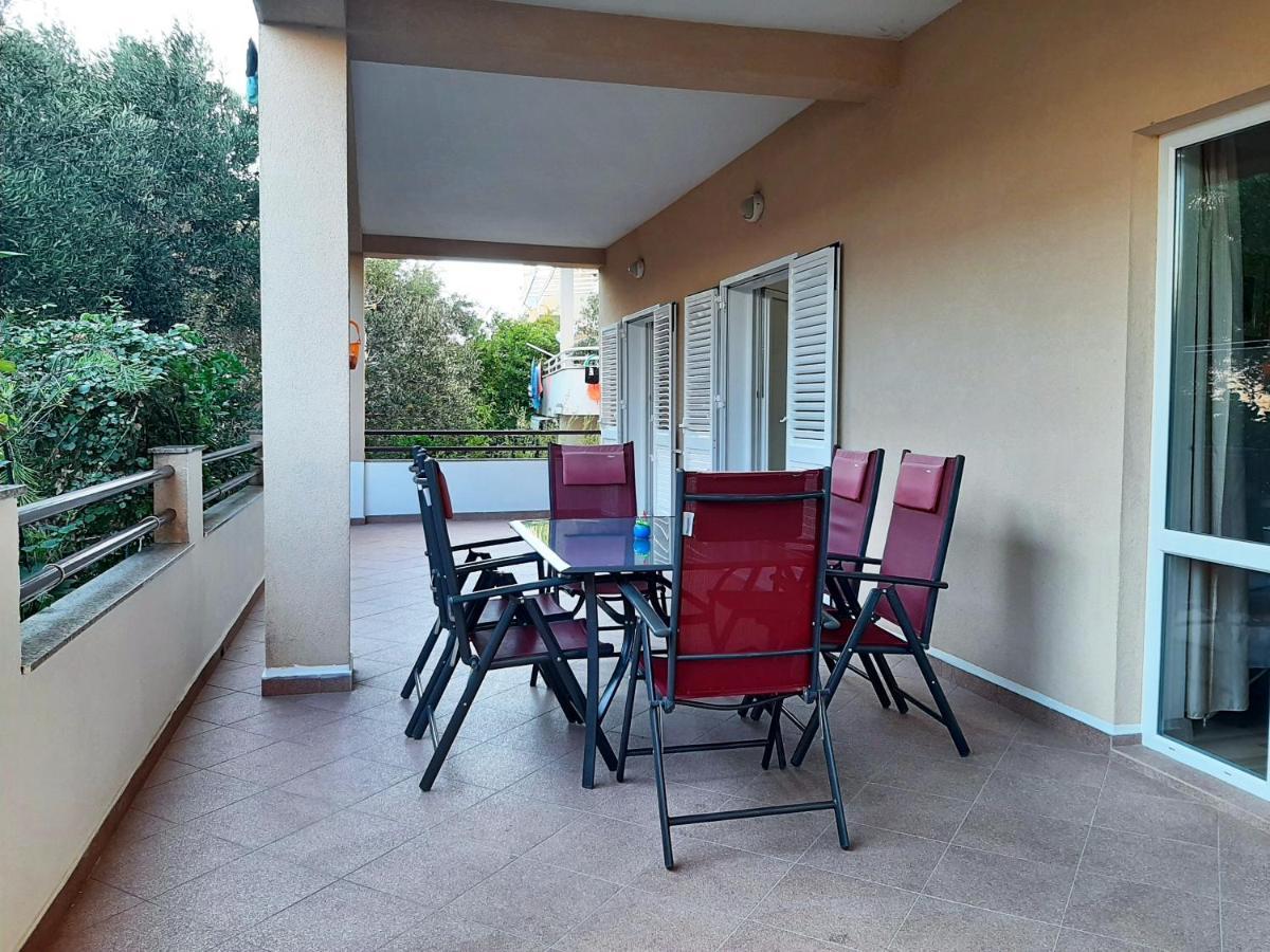 Apartmani I Soba Andrijasevic Макарска Экстерьер фото