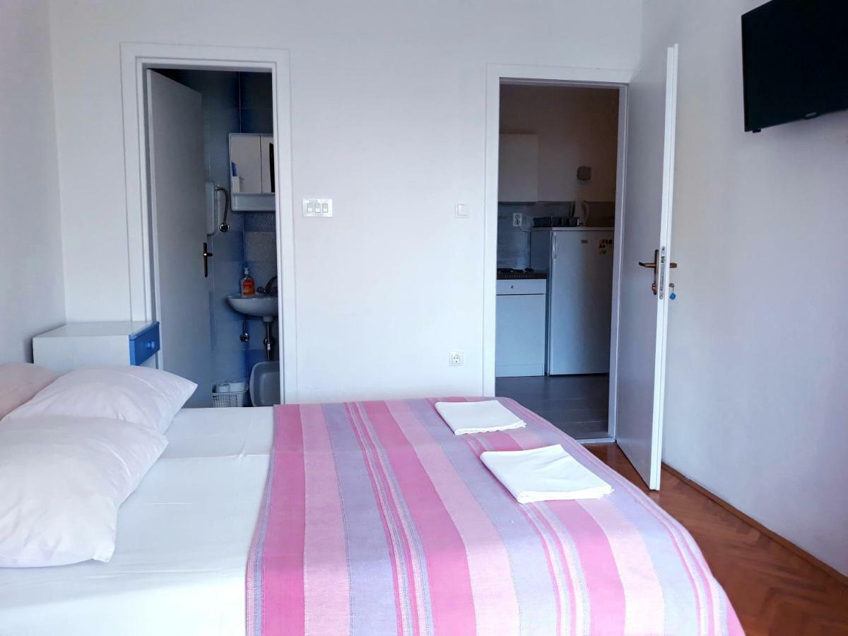 Apartmani I Soba Andrijasevic Макарска Экстерьер фото