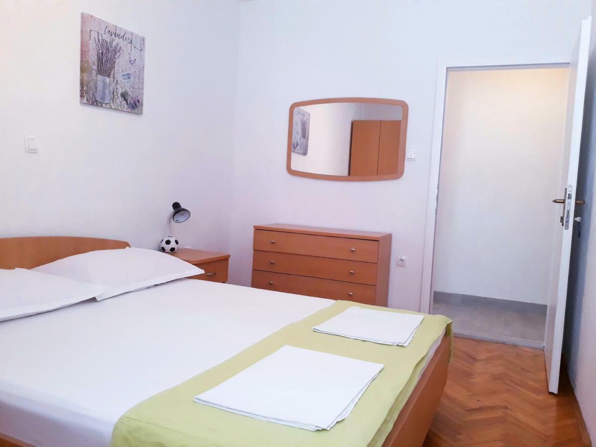 Apartmani I Soba Andrijasevic Макарска Экстерьер фото