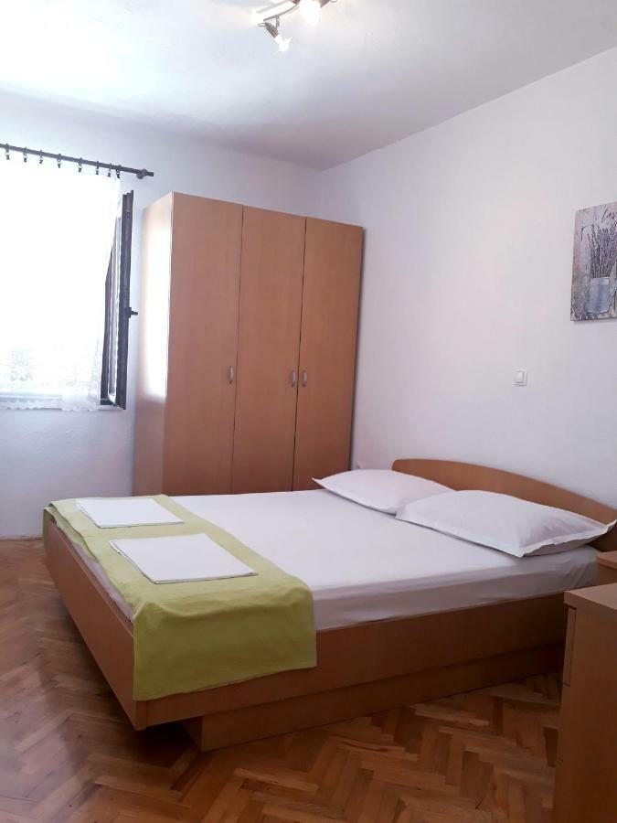 Apartmani I Soba Andrijasevic Макарска Экстерьер фото