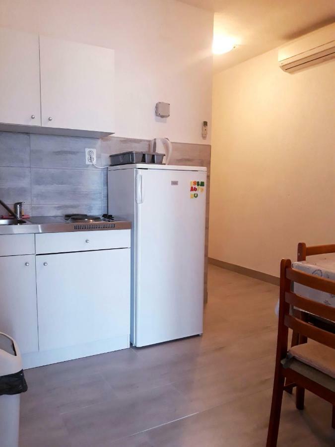 Apartmani I Soba Andrijasevic Макарска Экстерьер фото