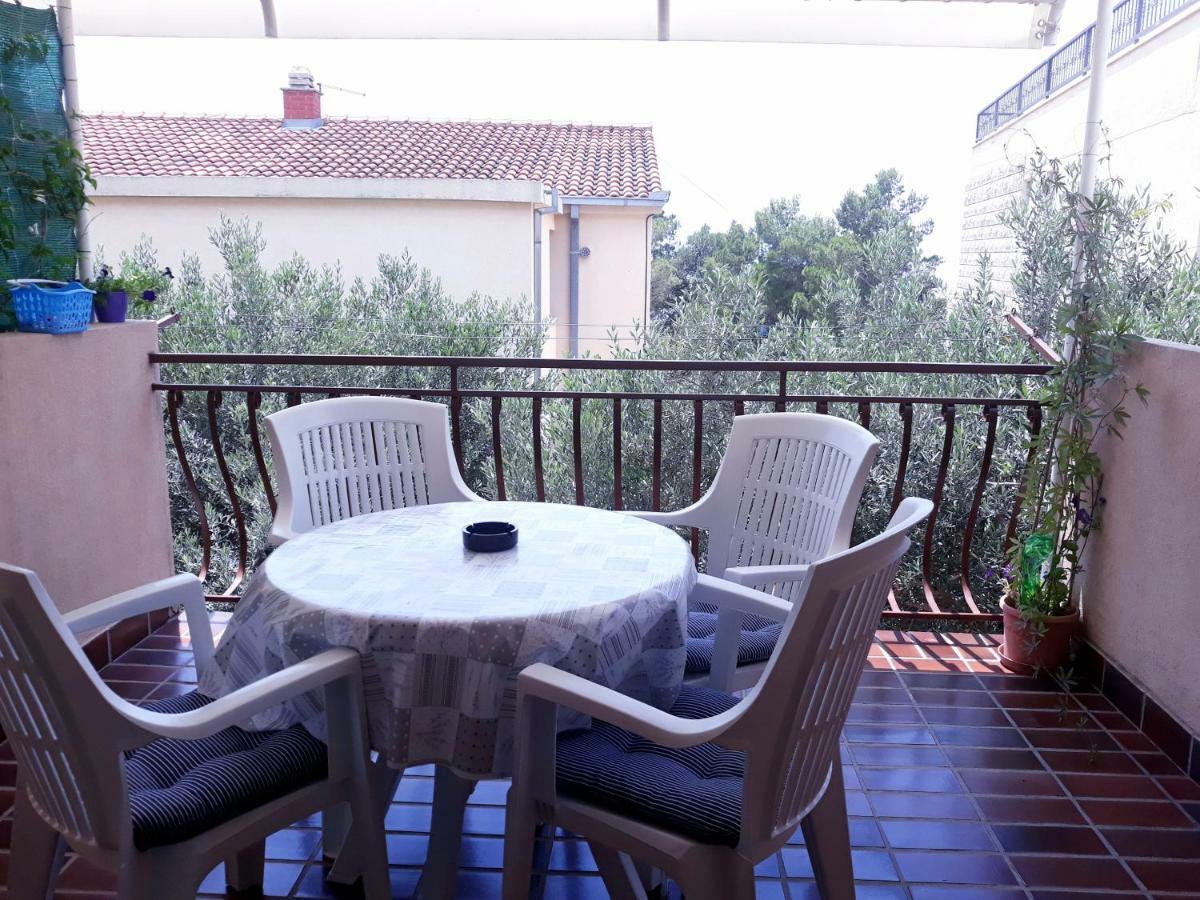 Apartmani I Soba Andrijasevic Макарска Экстерьер фото
