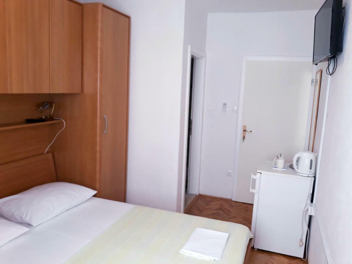 Apartmani I Soba Andrijasevic Макарска Экстерьер фото